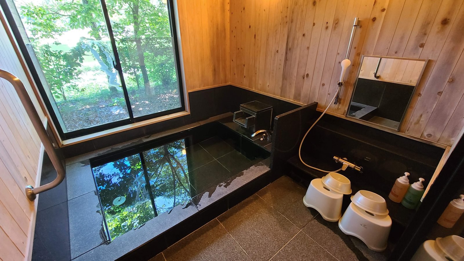 A private family onsen (kashikiri buro) bath in Kyushu