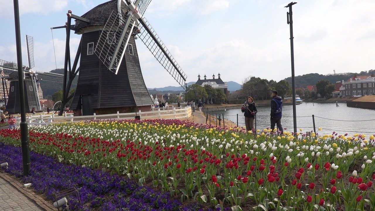 Huis Ten Bosch theme park in Nagasaki