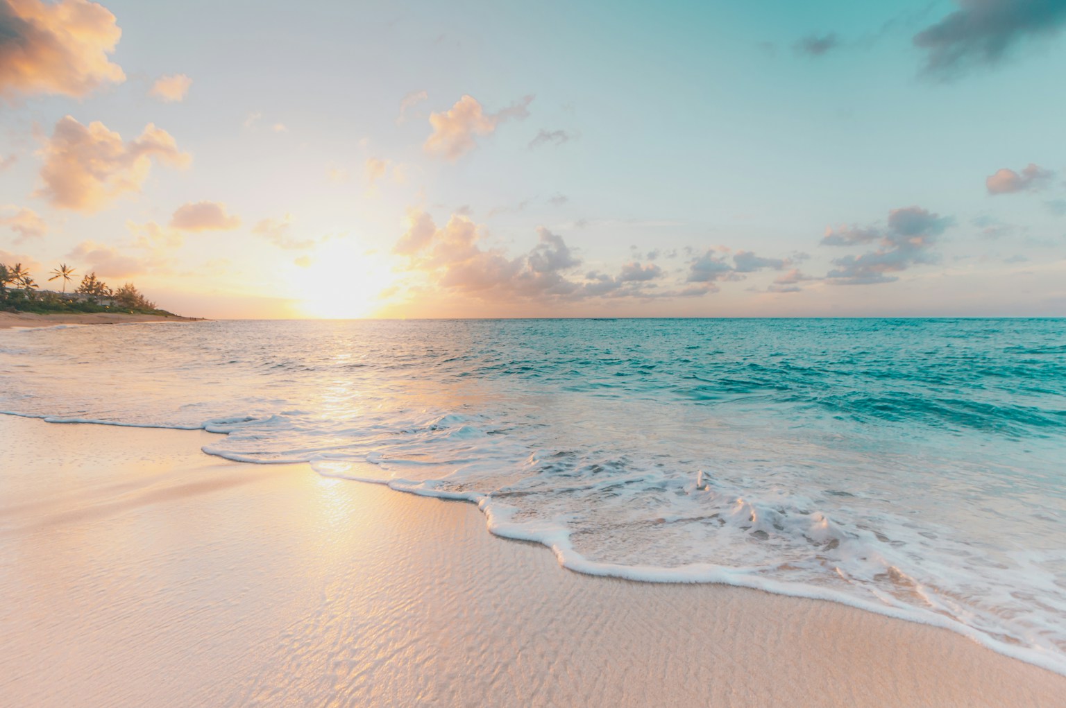 Okinawa in October–November with Kids: The Shoulder-Season Sweet Spot (Photo by Sean Oulashin on Unsplash)